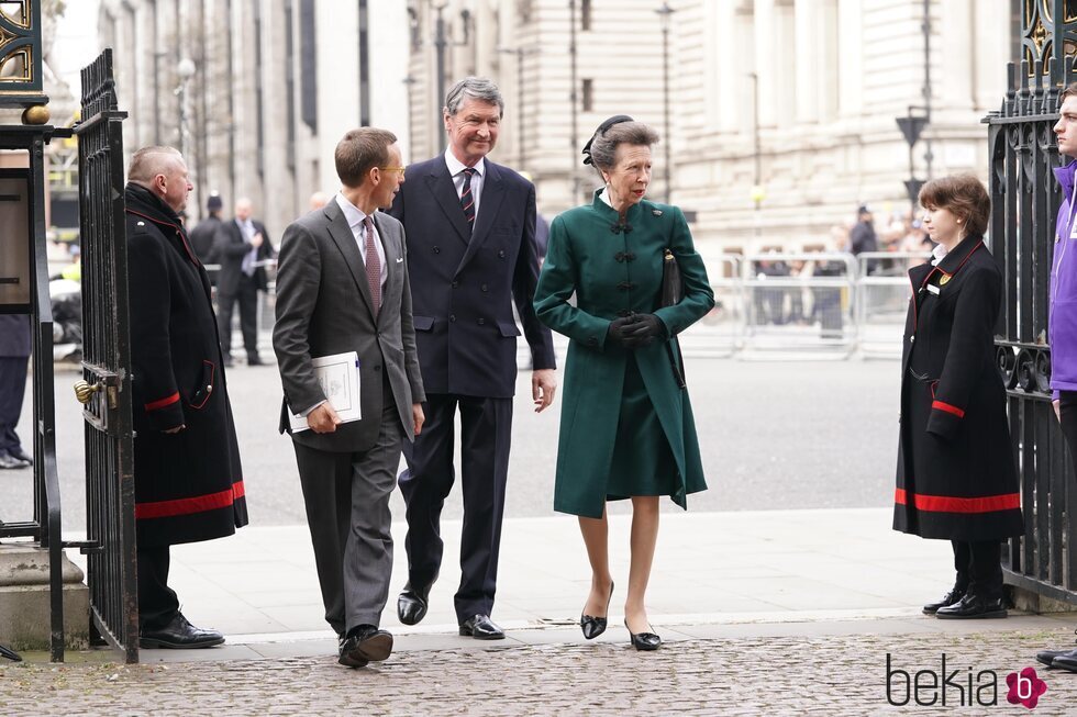 La Princesa Ana y Sir Timothy Laurence en el homenaje al Duque de Edimburgo