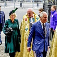 El Príncipe Carlos y Camilla Parker en el homenaje al Duque de Edimburgo