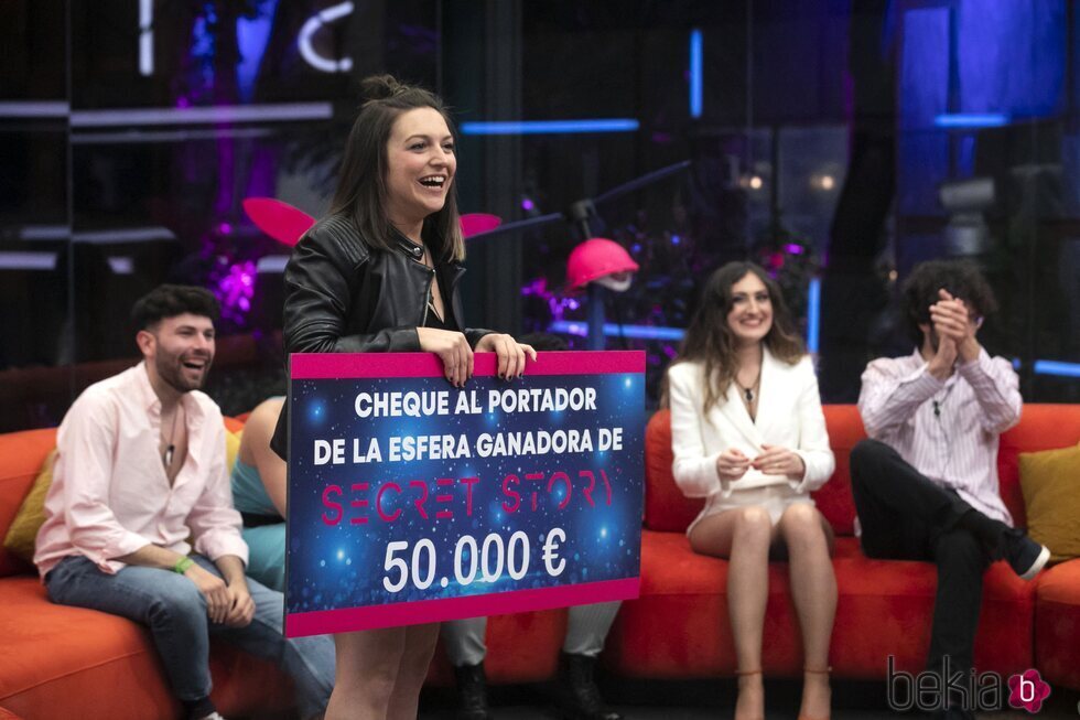 Marta gana los 50.000 euros de la esfera en la gala 12 de 'Secret Story 2'