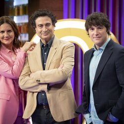 Pepe Rodríguez, Samantha Vallejo-Nágera y Jordi Cruz en la presentación de 'Masterchef 10'