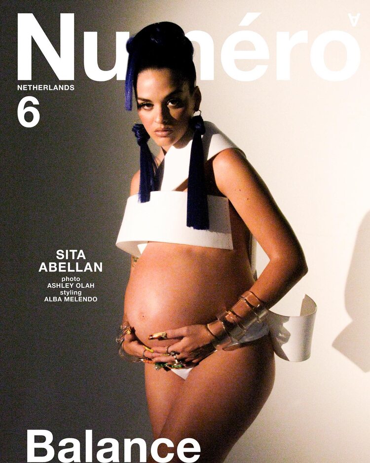 Sita Abellán anuncia su embarazo en la revista Numero