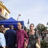 Victoria Federica y Rocío Laffón en la Corrida del Domingo de Resurrección en Sevilla
