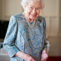 La Reina Isabel en una audiencia en el Castillo de Windsor tras celebrar su 96 cumpleaños