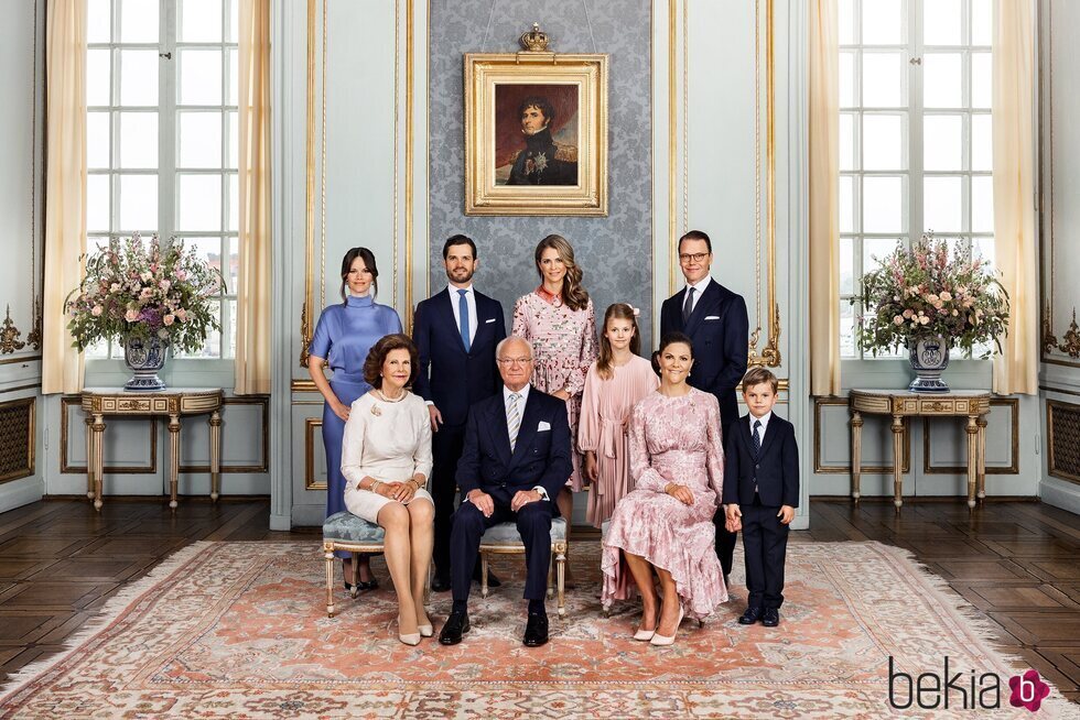 Foto oficial de los miembros de la Casa Real Sueca