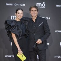 Manuel Díaz El Cordobés y Virginia Troconis en la fiesta de la firma MO de Multiópticas