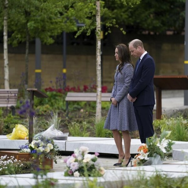 El Príncipe Guillermo y Kate Middleton en la inauguración del Glade Of