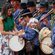 La Reina Letizia firma un tambor en Las Hurdes