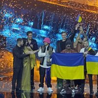 Kalush Orchestra, representantes de Ucrania, tras ganar Eurovisión 2022
