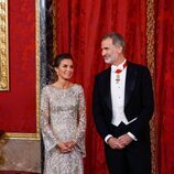 Los Reyes Felipe y Letizia en la cena de gala el Emir y la Jequesa de Catar por su Visita de Estado a España