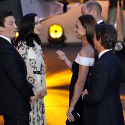 El Príncipe Guillermo y Kate Middleton con Tom Cruise, Miles Teller y Jennifer Connelly en el estreno de 'Top Gun: Maverick'