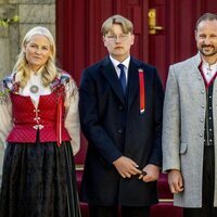 Haakon y Mette-Marit de Noruega, Ingrid Alexandra y Sverre Magnus de Noruega en el Día de Noruega 2022