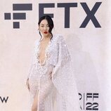 Jessica Wang en la gala amfAR en el Festival de Cannes 2022