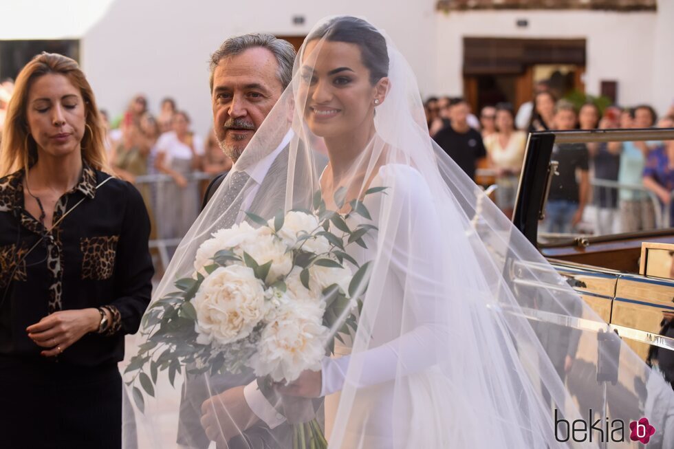 Marta Lozano llega a su boda con Lorenzo Remohi