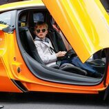 Jacques de Mónaco en un coche en el Gran Premio de F1 de Mónaco 2022