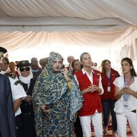 La Reina Letizia en un centro de atención a las víctimas de violencia de género en Mauritania