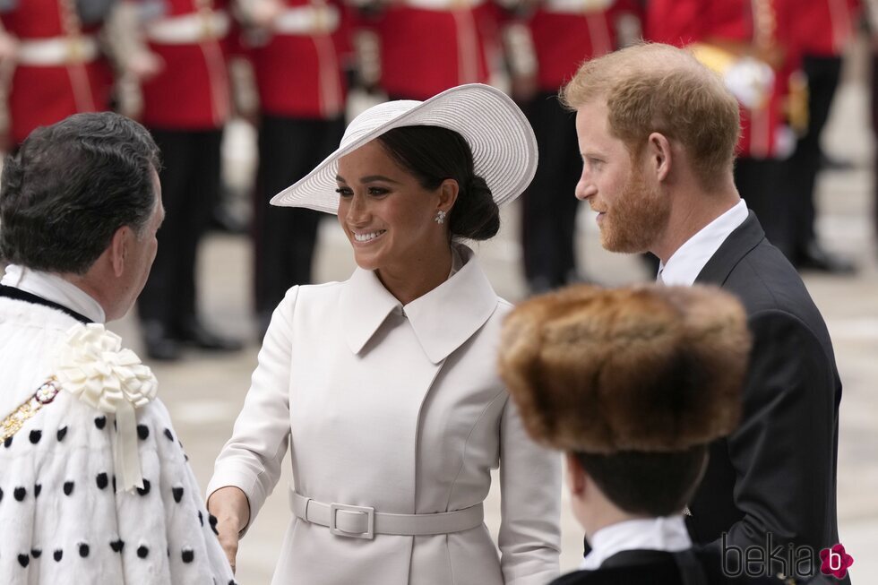 El Príncipe Harry y Meghan Markle a su llegada al Servicio de Acción de Gracias por el Jubileo de Platino