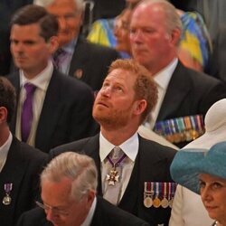 El Príncipe Harry, Jack Brooksbank y los Duques de Gloucester en el Servicio de Acción de Gracias por el Jubileo de Platino