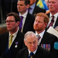 Jack Brooksbank, el Príncipe Harry y Meghan Markle en el Servicio de Acción de Gracias por el Jubileo de Platino