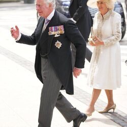 El Príncipe Carlos y Camilla Parker a su llegada al Servicio de Acción de Gracias por el Jubileo de Platino
