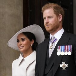 El Príncipe Harry y Meghan Markle tras la celebración del Servicio de Acción de Gracias por el Jubileo de Platino