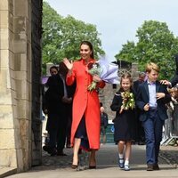 El Príncipe Guillermo y Kate Middleton, el Príncipe Jorge y la Princesa Carlota en Gales por el Jubileo de Platino