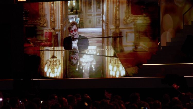 Elton John en el Concierto del Jubileo de Platino