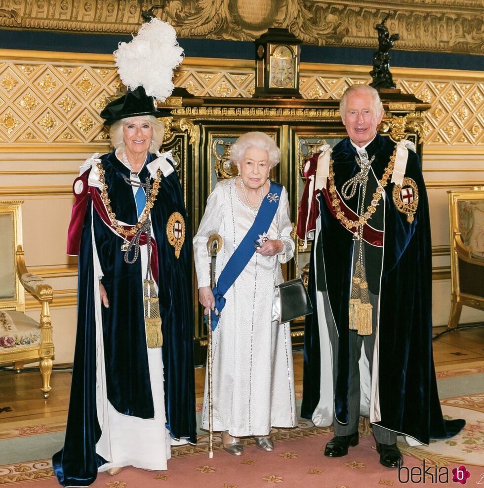 La Reina Isabel y el Príncipe Carlos y Camilla Parker en el Día de la Jarretera 2022