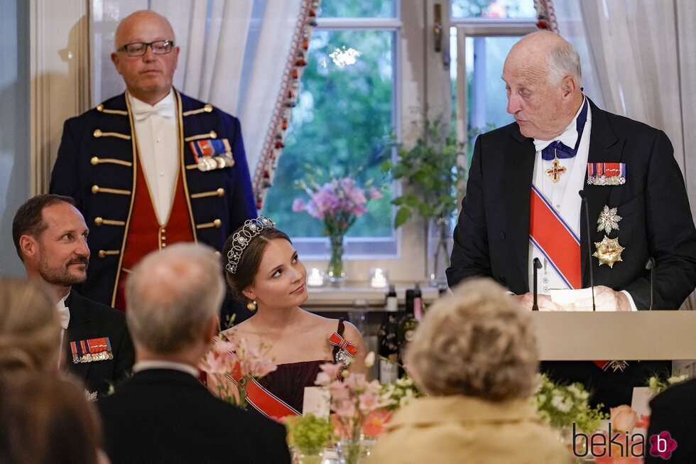 Harald de Noruega en su discurso en la cena de gala por el 18 cumpleaños de Ingrid Alexandra de Noruega