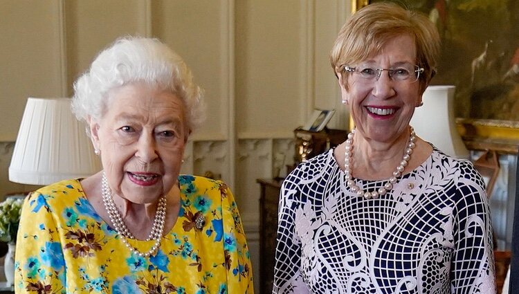 La Reina Isabel con la Gobernadora de Nueva Gales del Sur en Windsor Castle
