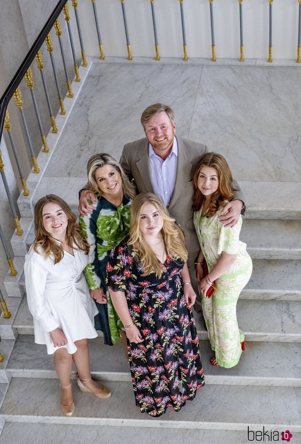 Los Reyes Guillermo y Máxima de Holanda con sus hijas, las Princesas Amalia, Alexia y Ariane