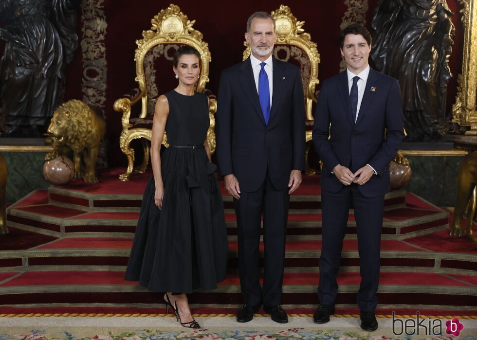 Los Reyes Felipe y Letizia y Justin Trudeau en la cena por la Cumbre de la OTAN en Madrid