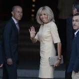 Brigitte Macron en una visita al Teatro Real por la Cumbre de la OTAN en Madrid