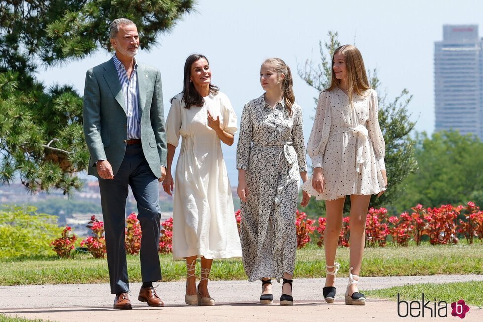 Los Reyes Felipe y Letizia, la Princesa Leonor y la Infanta Sofía de camino a un acto de la Fundación Princesa de Girona 2022