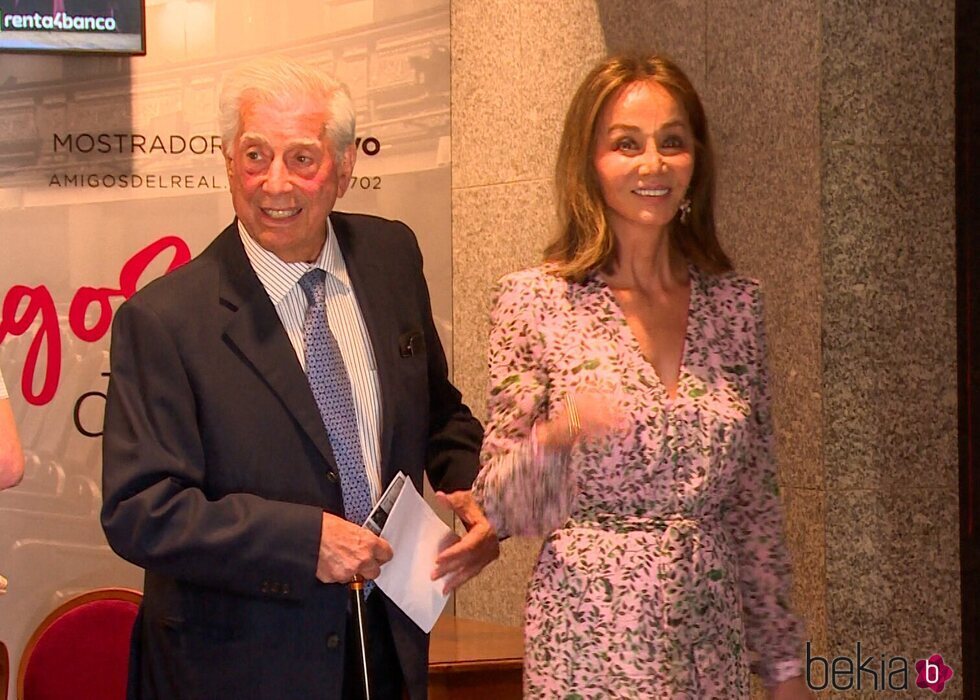 Isabel Preysler y Mario Vargas Llosa, juntos en el Teatro Real