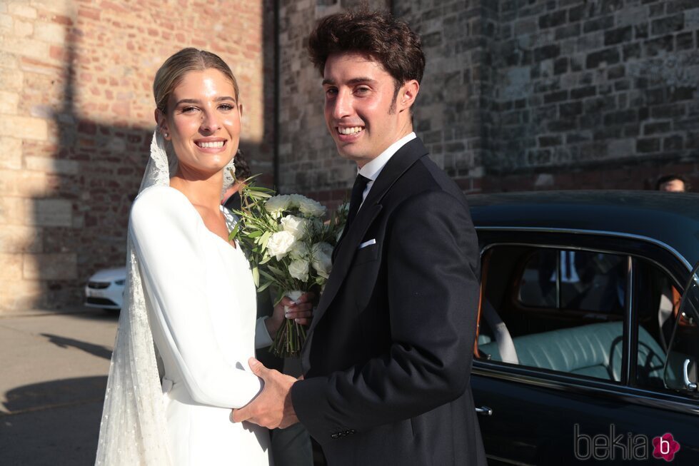 Teresa Andrés Gonzalvo e Ignacio Ayllón recién casados