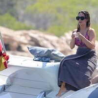 Xabi Alonso y Nagore Aranburu, de vacaciones en Ibiza