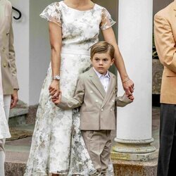 Victoria de Suecia y su hijo Oscar de Suecia en su 45 cumpleaños