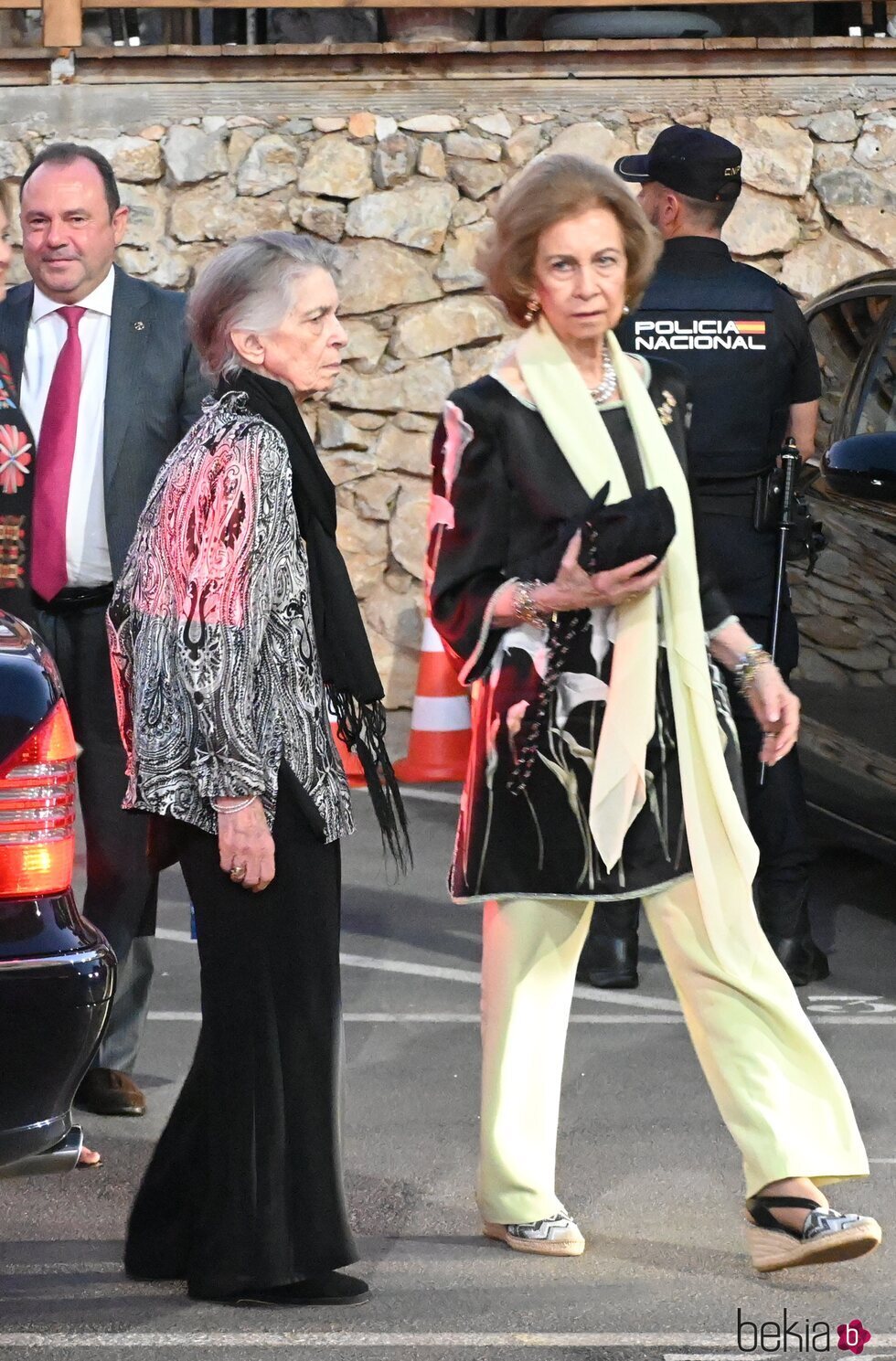 La Reina Sofía con su hermana Irene asistiendo al concierto Maggio Musical en Marbella