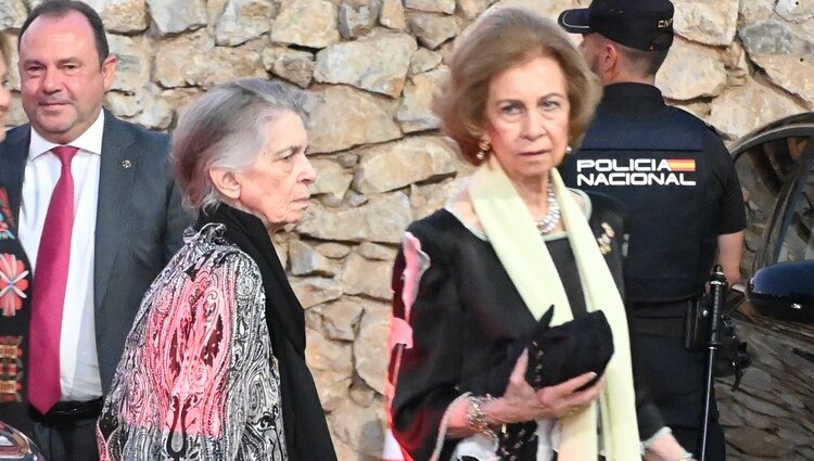 La Reina Sofía con su hermana Irene asistiendo al concierto Maggio Musical en Marbella