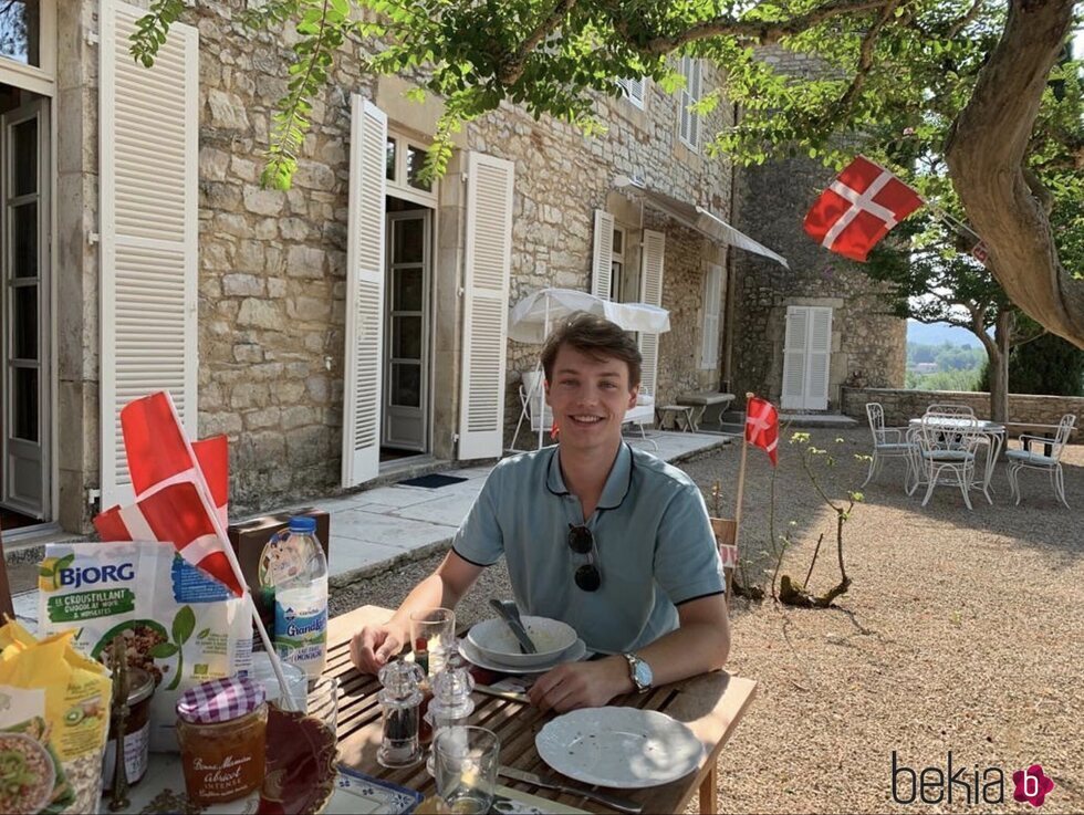 Félix de Dinamarca en la celebración de su 20 cumpleaños en el Castillo de Cayx