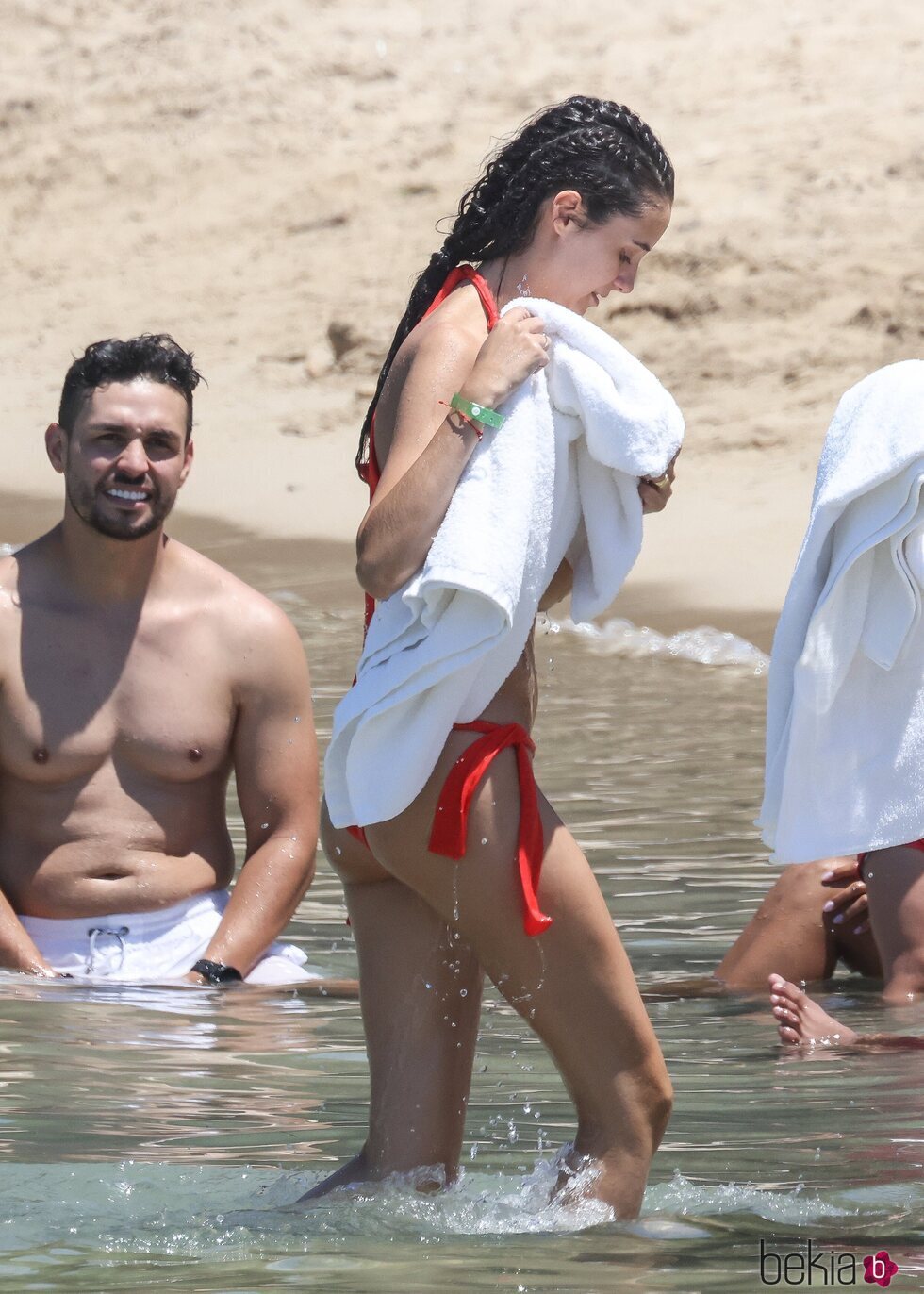 Victoria Federica tras bañarse en el mar en Ibiza