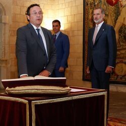 Álvaro García Ortiz promete su cargo como Fiscal General del Estado ante el Rey Felipe VI y Pedro Sánchez