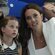 Kate Middleton y la Princesa Charlotte en una competición de natación en los Juegos de la Commonwealth 2022