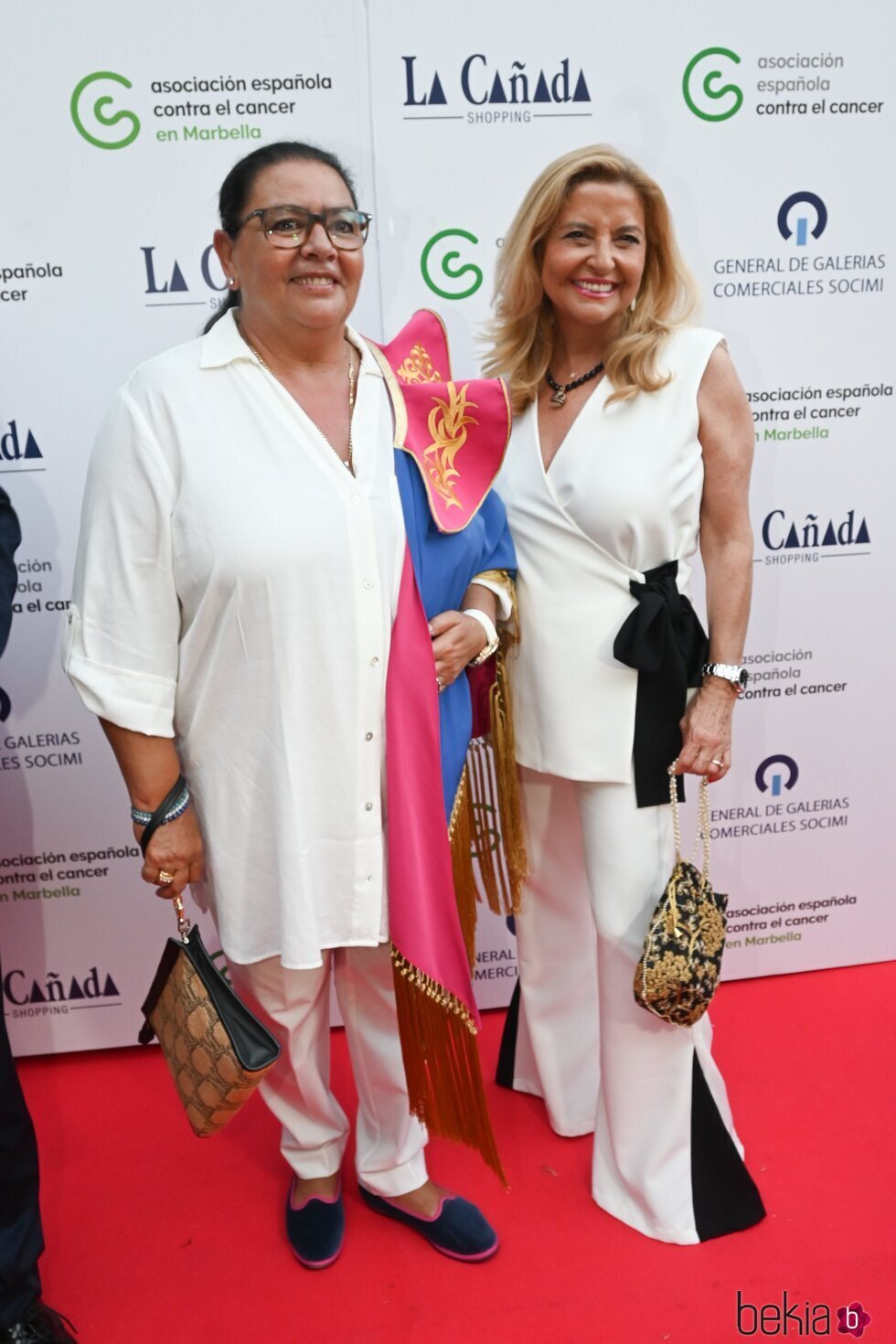 María del Monte e Inmaculada Casal en la gala de la Asociación Española Contra el Cáncer de Marbella