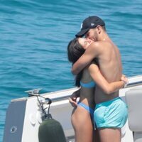 Ferrán Torres y Sira Martínez, muy cariñosos en sus vacaciones en Ibiza