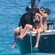 Yulen Pereira y Anabel Pantoja posan dándose un beso durante sus vacaciones en Ibiza