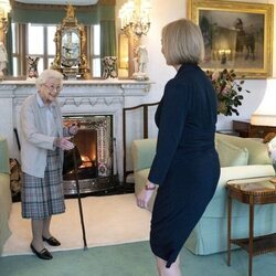 La Reina Isabel recibe a Liz Truss para darle la bienvenida como Primera Ministra