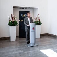 El Príncipe Harry ofreciendo una declaración en la presentación de los Invictus Games 2023 en Düsseldorf