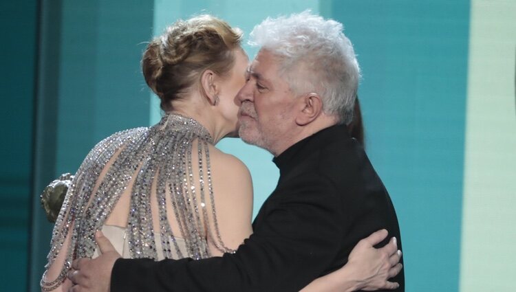 Pedro Almodóvar y Cate Blanchett en los Premios Goya 2022