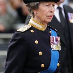 La Princesa Ana acompaña al féretro de la Reina Isabel II desde Buckingham Palace hasta Westminster
